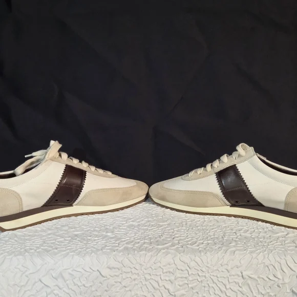 Authentic Tom Ford Retro Runner Sneakers crafted in Italy - Picture 6 of 13